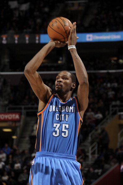 [冰雪]“无雪季节”加入万亿级冰雪经济大市场.